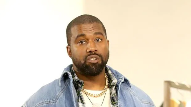 Kanye West, el divorciado de Hollywood, regresa a Los Ángeles en jet privado
