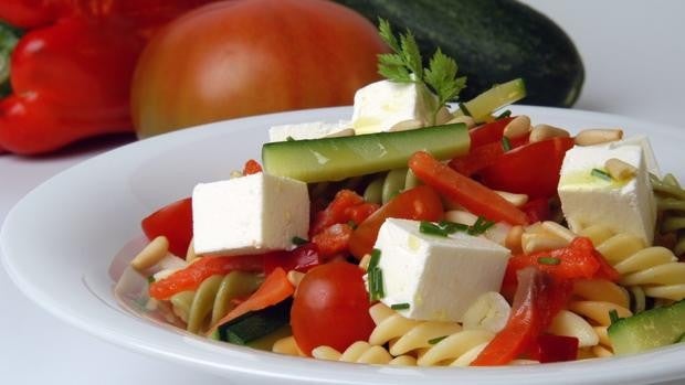 Diez ensaladas de pasta fría para que la disfrutes en verano