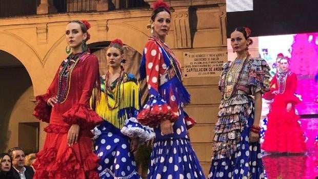 El sector de la moda flamenca comienza a poner fecha a sus desfiles de 2022