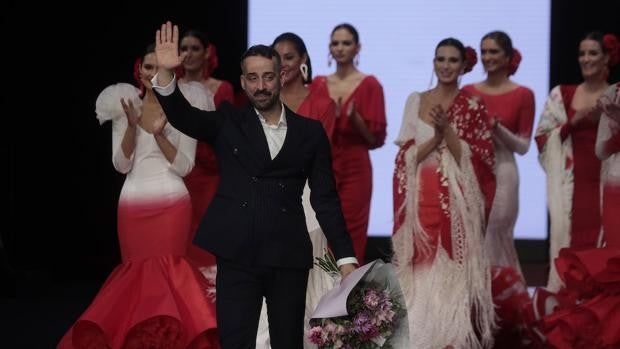 El desfile de José Galván, en fotos