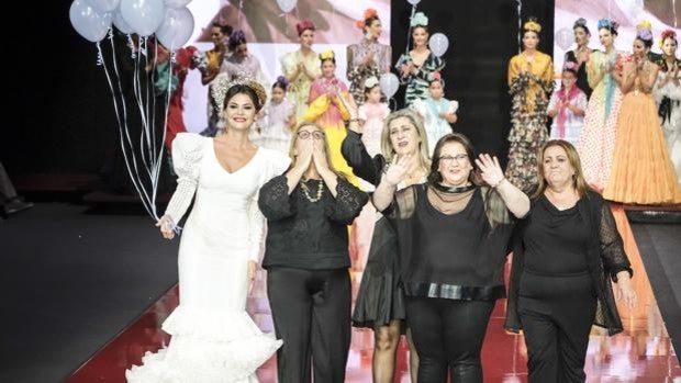 Hermanas Serrano presentan en SIMOF una colección llena de sentimiento