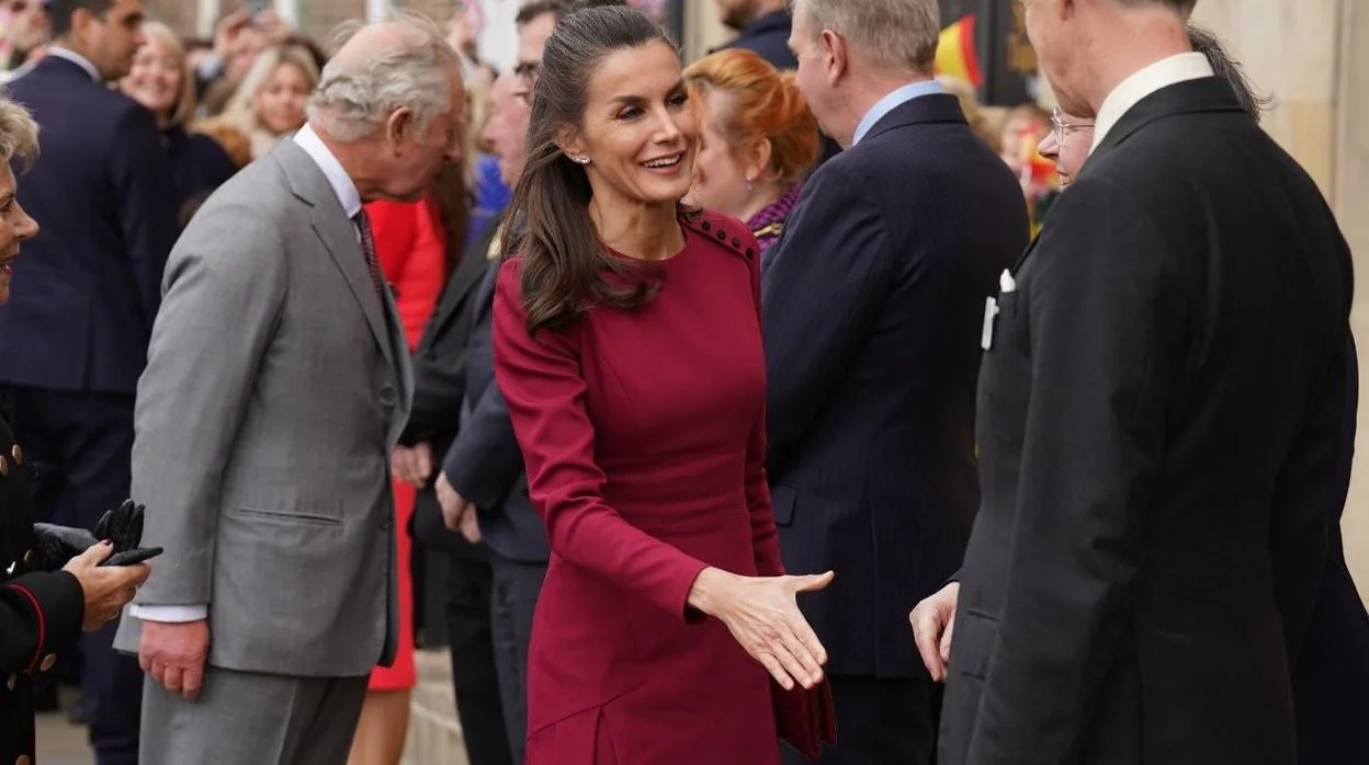 La Reina Letizia en su llegada al acto
