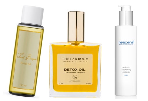 De izquierda a derecha: Aceite corporal de drenaje linfático Reset Oil de Sarah Becquer (90 €); Aceite Detox Oil de The Lab Room (45 €); y Crema antiflacidez corporal Anti-Skin Slackening Complex Body de Nescens (195 €).