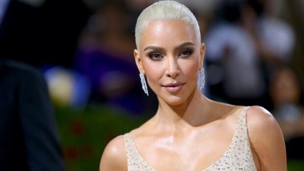 El look de Kim Kardashian que ya llevó Marilyn Monroe en la Gala MET 2022