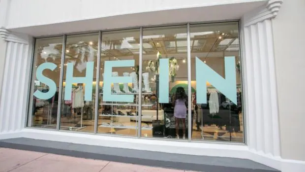 Shein, lejos de cerrar en España abre tienda en Madrid