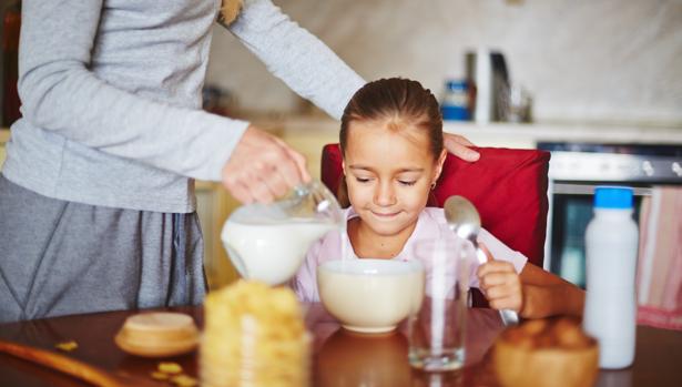 Los cinco motivos por los que merece la pena desayunar en familia