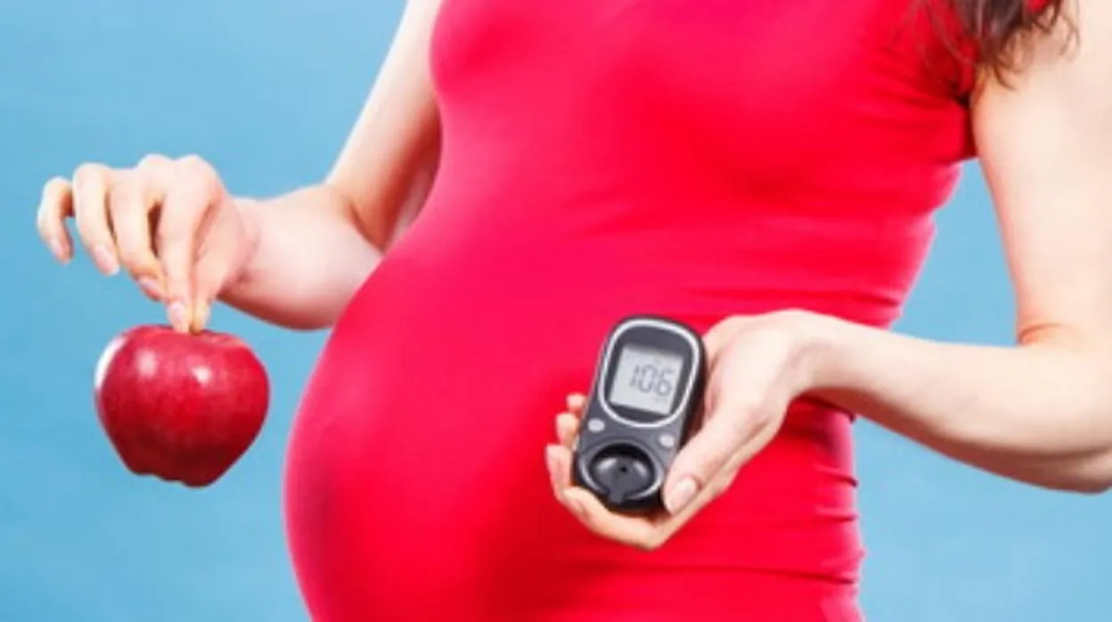 La importancia de planificar el embarazo en mujeres con migrañas o diabetes