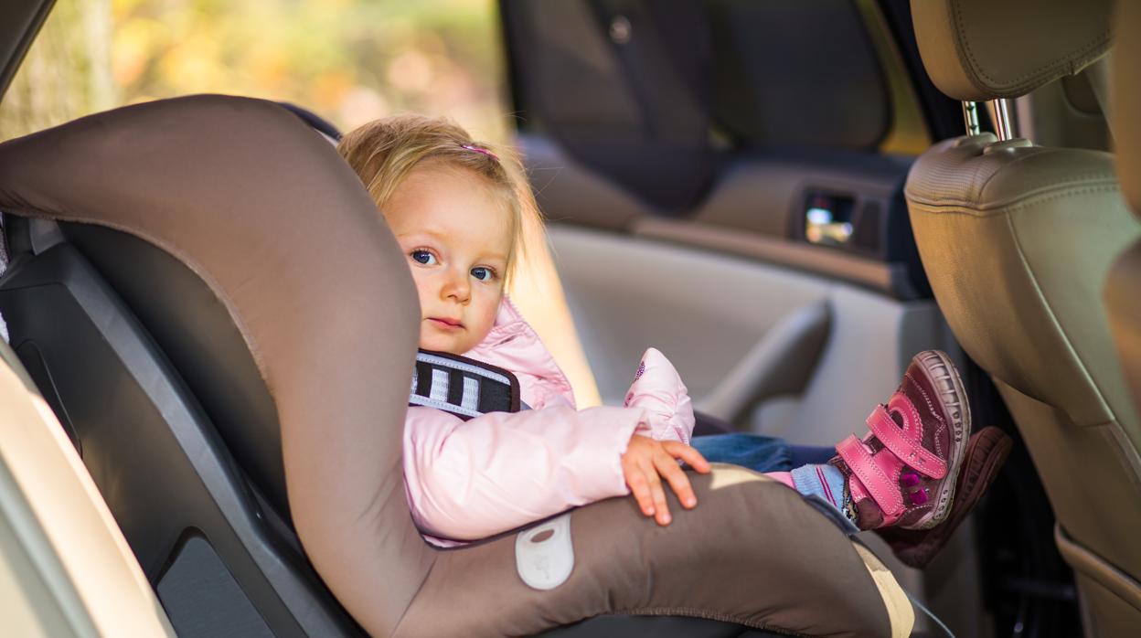Una app avisará a los padres si se queda desatendido el bebé dentro del coche