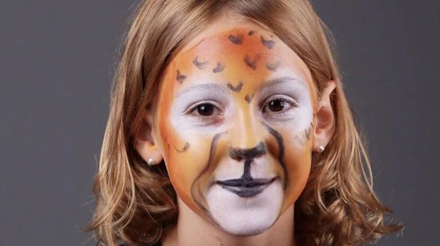Trucos de maquillaje para disfrazar a los niños en Carnaval de sus personajes favoritos