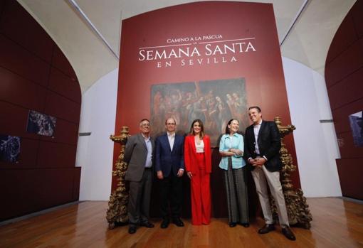 CEU Andalucía coorganiza en México la exposición «Camino hacia la Pascua. La Semana Santa en Sevilla»