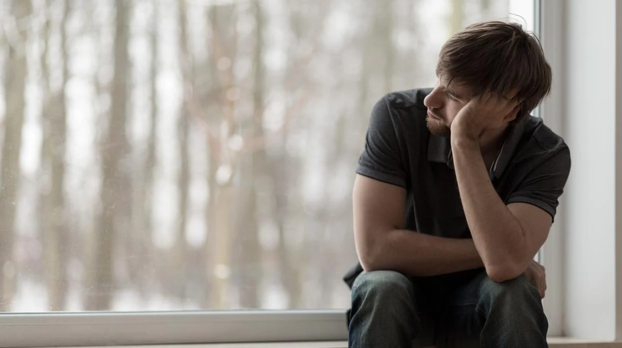 Los trastornos mentales son más comunes en las personas que viven solas