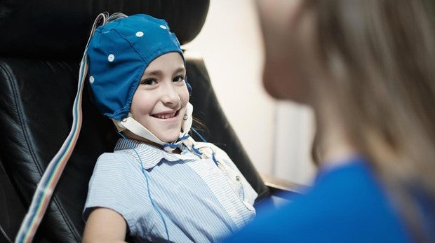 Epilepsia: estos son algunos de los principales signos de alerta para que los padres acudan al pediatra