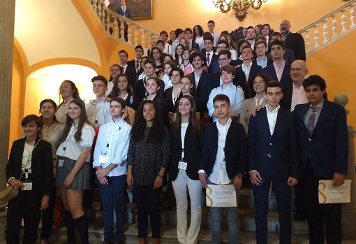 El alumno de Altair Álvaro González, premio al mejor orador en el I Concurso de debate escolar Ciudad de Sevilla