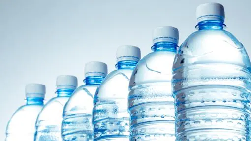 Evita usar tan a menudo botellas de agua