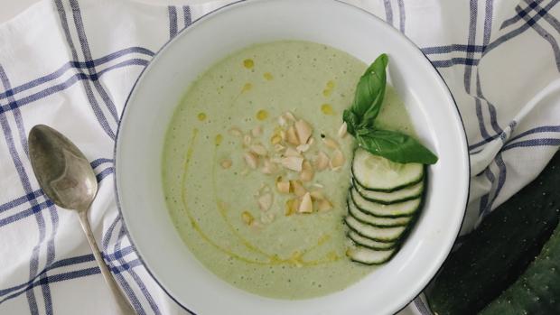 Recetas de gazpachos de colores para sorprender en verano