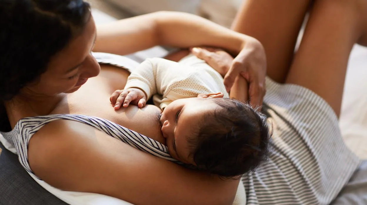 Un estudio sobre la inducción de lactancia materna detecta «falta de información» a mujeres