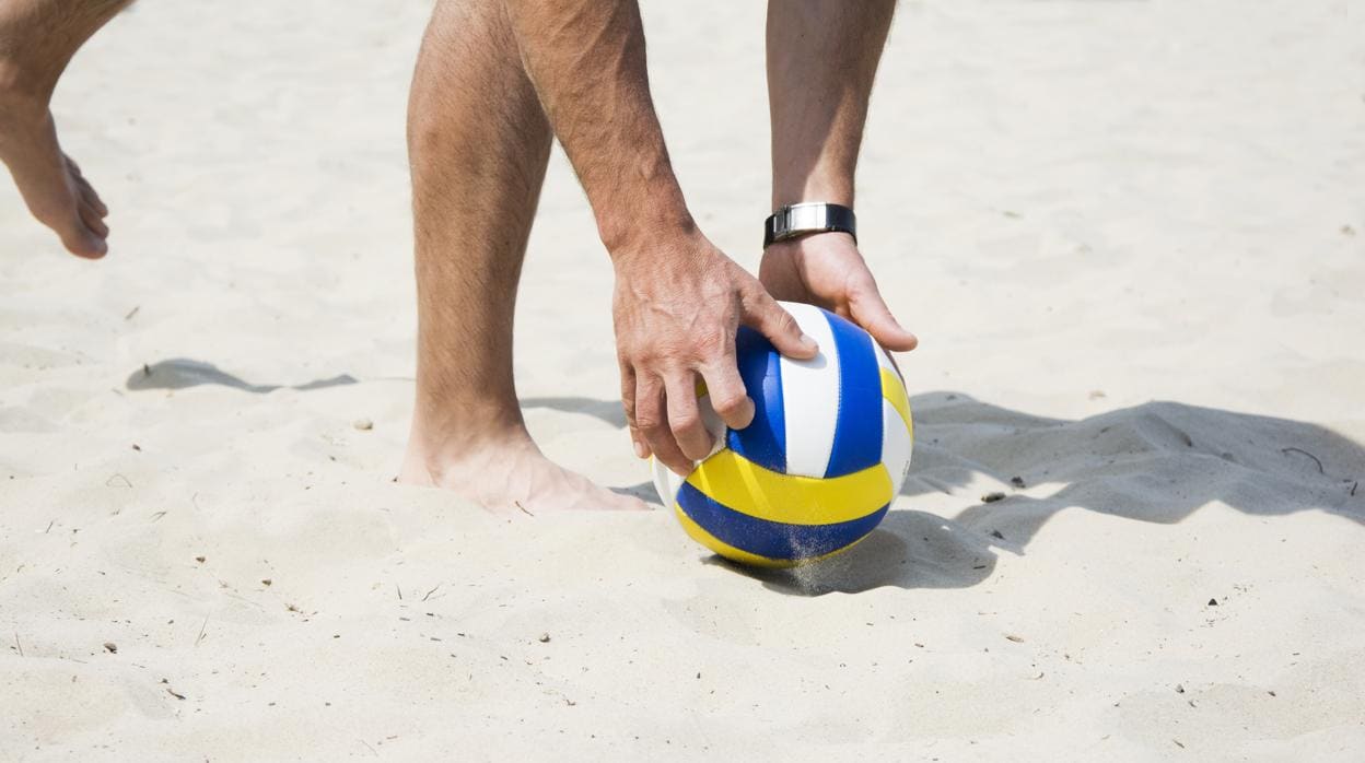 Los fisioterapeutas recomiendan el vóley playa