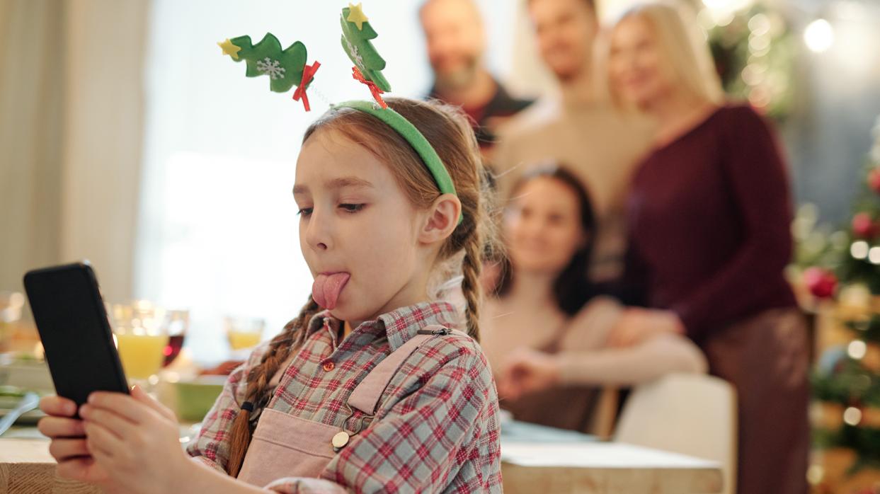 Guía práctica para regalar tecnología a menores de edad