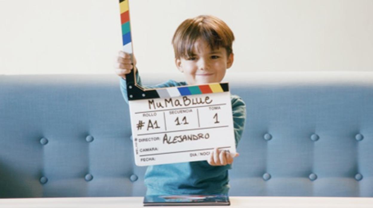 La nueva campaña de Mumablue es un spot irrepetible:¡Protagonistas de sus propios cuentos!