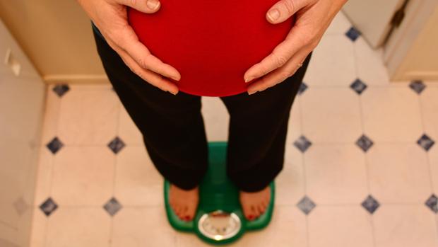 El sobrepeso en el embarazo aumenta en un 64% el riesgo de obesidad en la mediana edad