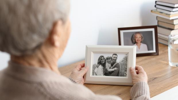 El 40% de los mayores que viven solos son dependientes o se sienten aislados