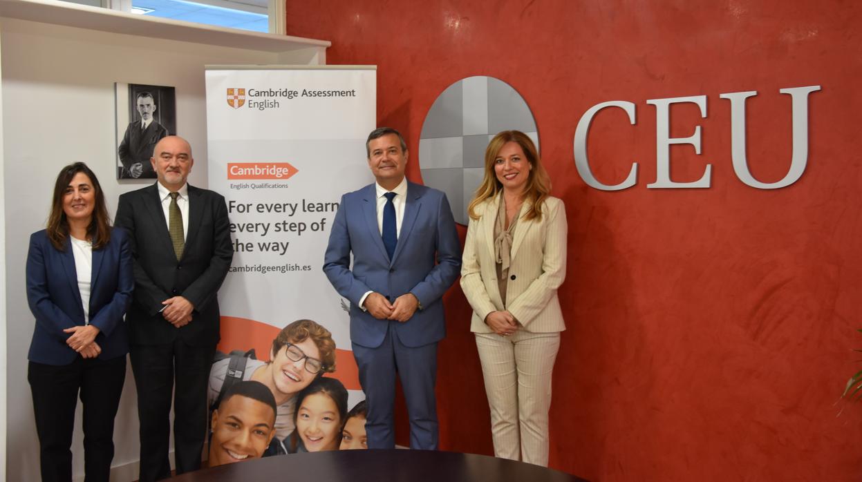 La Fundación San Pablo Andalucía CEU y Cambridge Assessment firman un acuerdo de colaboración