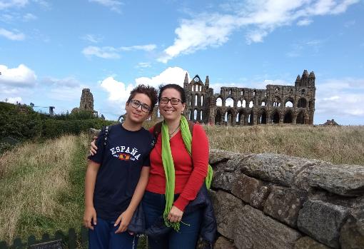 Pilar y Antonio esperan que llegue cada verano para planificar su viaje de idiomas. Este año, en principio, viajarán a Canterbury
