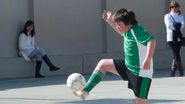 Extraescolares: «¿Podrá ir mi hijo a fútbol este curso?»