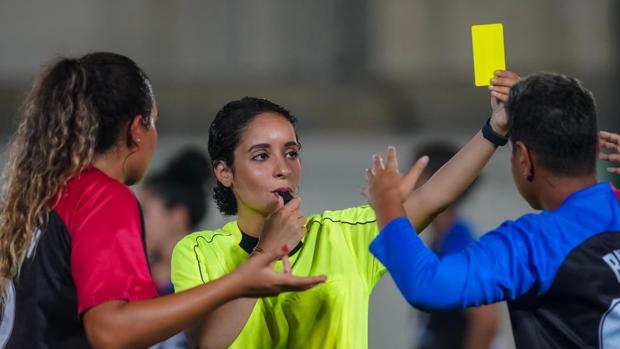 La FIFA reconoce la protección por maternidad a jugadoras y entrenadoras