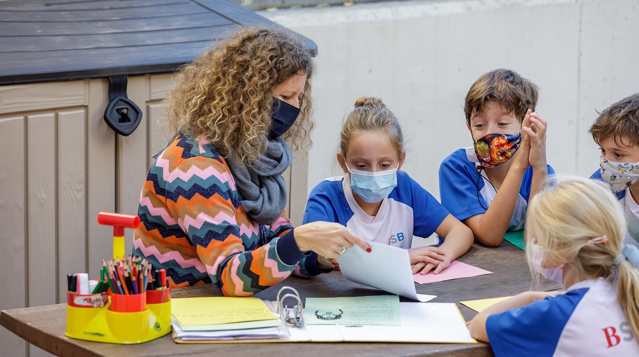 7 de cada 10 padres de adolescentes, preocupados por las consecuencias emocionales y académicas del confinamiento para sus hijos