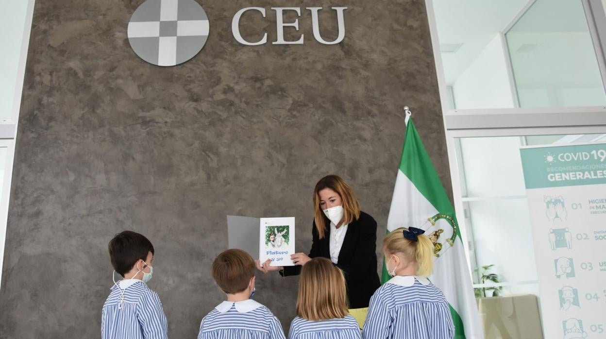 El Colegio CEU San Pablo Sevilla conmemora el Día de Andalucía