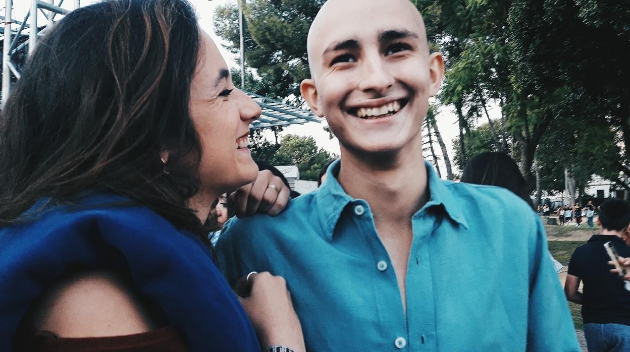 Rocío y Rodrigo se conocieron en la guardería y a los 15 años comenzaron a salir como pareja