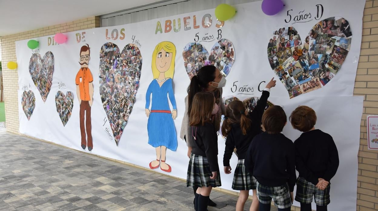 El Colegio CEU San Pablo Sevilla celebra el Día de los Abuelos