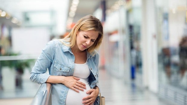 Tener estrés en el embarazo eleva el riesgo de tener bebés con autismo u obesidad