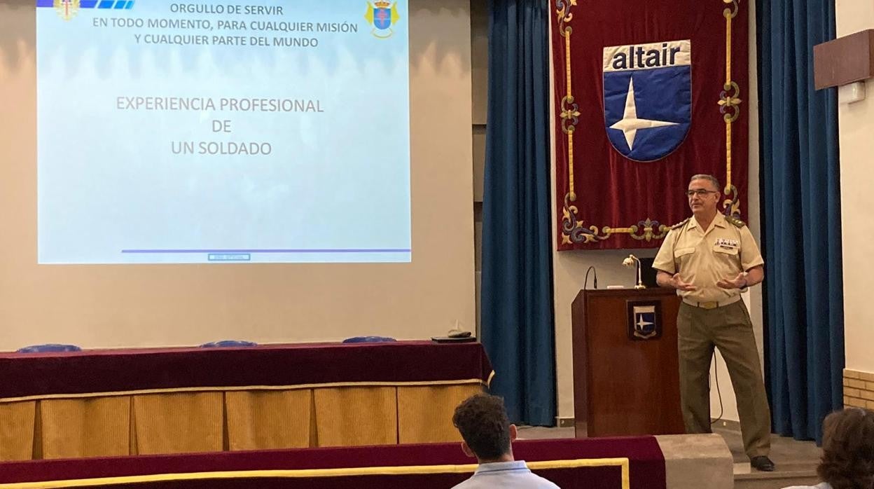 Semana de Orientación Profesional y Académica en Altair