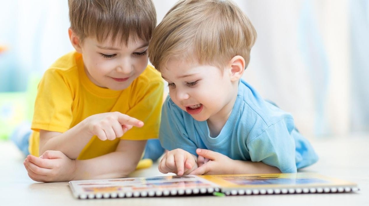 Cuatro maneras de fomentar la lectura en los más pequeños de la casa