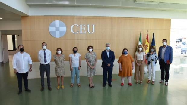 La Asociación SYC Centro visita el Campus CEU Andalucía