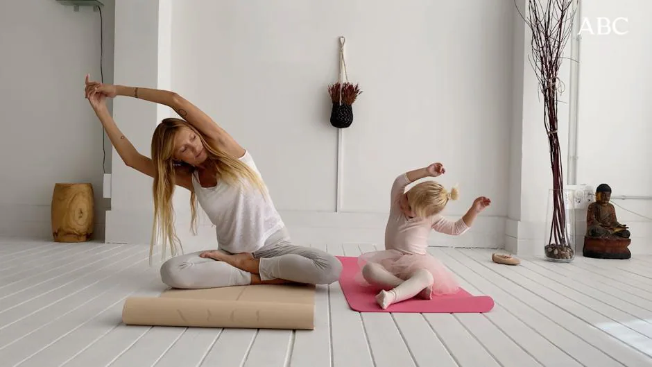 Yoga para niños: cómo empezar a practicarlo hoy mismo con estos sencillos consejos