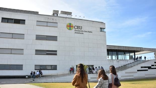 Grados y FP en CEU Andalucía, la apuesta por la empleabilidad del alumno