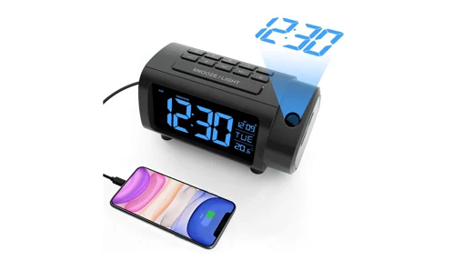 LIORQUE Radio Despertador Proyector, Reloj Despertador Digital con Gran VA  Pantalla, Radio Reloj FM, C°/F°, 12/24 H, DST, 4 Niveles de Brillos, USB,  Despertador Digital 180° con Función de Memoria : : Electrónica