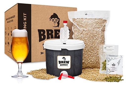 Cómo hacer tu propia cerveza en casa por menos de 50 euros