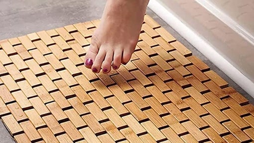 Alfombrilla de baño de bambú