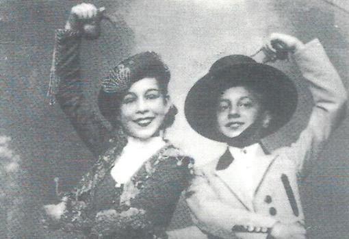 Rosario y Antonio, Los Chavalillos Sevillanos