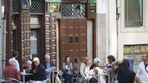 Entrada a Casa Labra, antes del Covid-19