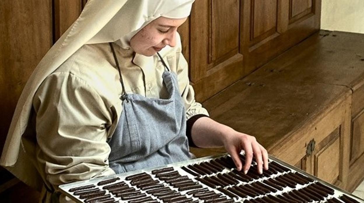 Las clarisas del convento de Belorado, Burgos, trabajan una gran variedad de chocolates en su convento