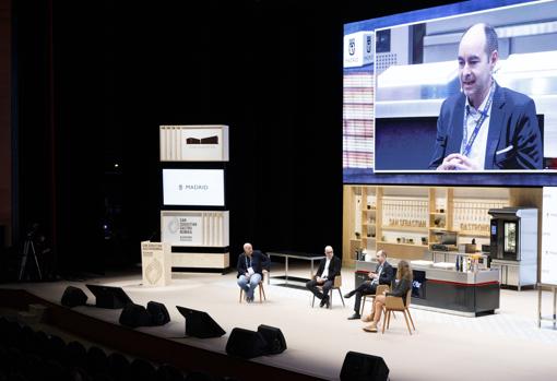 Mesa Redonda sobre la tradición como base para el futuro en Gastronomika