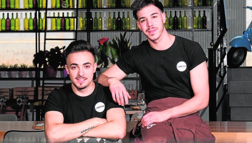 Javier Sanz y Juan Sahuquillo. Restaurante Cañitas Maite, Albacete