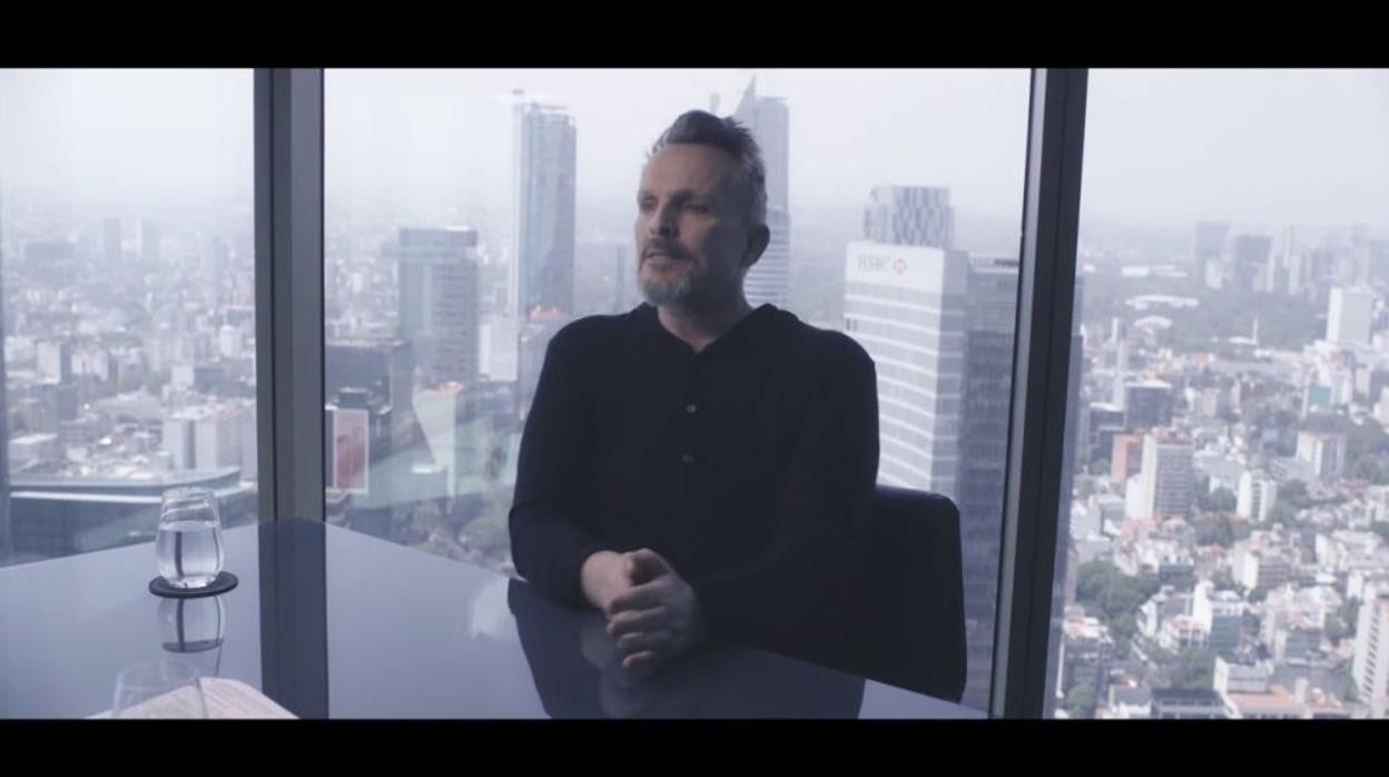 Miguel Bosé, durante la entrevista