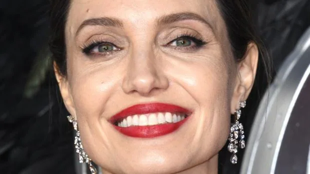 Angelina Jolie quiere contar su verdad como Rocío Carrasco