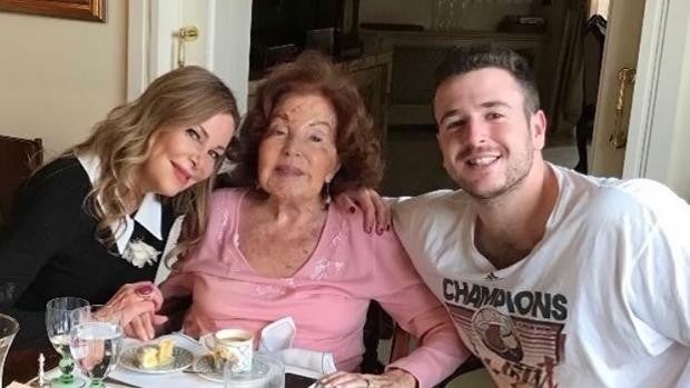 Ana Obregón, totalmente destrozada, pide perdón a su madre